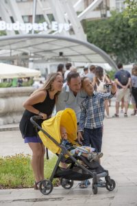 Checklist: Things You Need For a Baby When Sightseeing - Lottirose